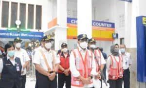 Menhub Cek Layanan KRL JOGJA-SOLO Jelang Diresmikan Presiden Joko Widodo