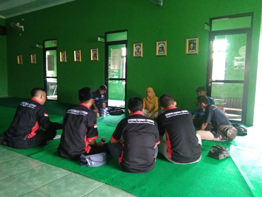 Seniman Rambut Gabung Sarbumusi NU Cianjur
