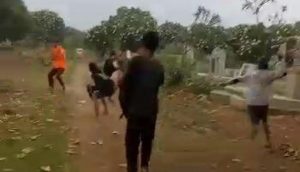 Video Sekelompok Remaja Tawuran Bawa Celurit Viral di Medsos