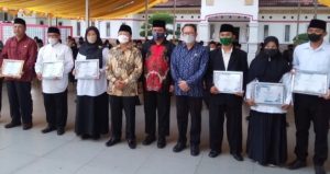 P3DTPQ Cianjur Serahkan Sertifikat Akreditasi DTA dan TPQ