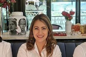 Profil Singkat Isyana, Politisi Terkenal yang Mobilnya Terperosok dalam Sumur Jakarta