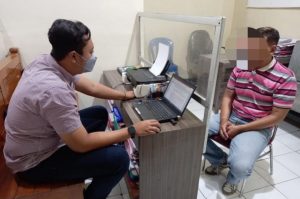 Demi Foya-foya, Kades di Nganjuk Jadi Polisi Gadungan Peras Korban
