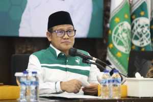 Tendang Sesajen di Semeru, Katanya Gus Muhaimin Itu Melanggar Konstitusi