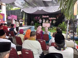 Warga Kelurahan Pondok Kopi Rayakan Hajatan Jakarta ke- 495