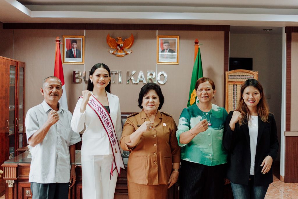 Mohon Dukungan, Puteri Indonesia Sumatera Utara Favorit 2023 Sambangi Kantor Bupati Karo