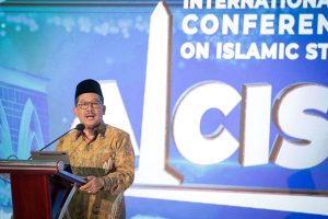 Tutup AICIS, Wamenag: Agama Harus Jadi Problem Solver, Bukan Bagian Masalah