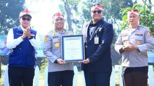 Generasi Milenial Apresiasi Program Penanaman 21 Juta Bibit Pohon Yang Pecahkan Rekor MURI