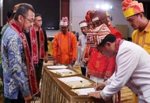 Pemprov Sultra Hadiri Pelantikan PMTI Sultra