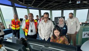 Telah Layani 36ribu Penerbangan Hingga Lebaran 2024, Menhub Kunjungi AirNav Indonesia