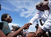 Ribuan Warga Deklarasi Dukungan Kepada Pasangan JOEL di Lapangan Pasar Lama