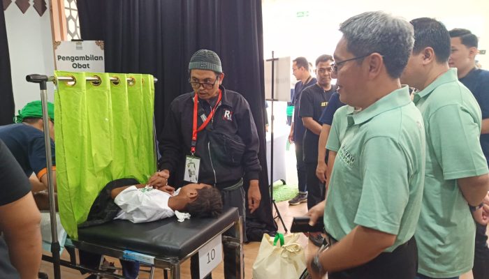 Pegadaian Kanwil VIII Jakarta 1 Gelar Khitanan Massal Gratis