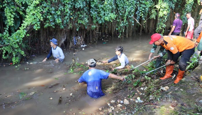 DLH Gowa Fokus Perkuat Penanaman Pohon, Pembersihan Sungai, dan Pengelolaan Sampah Efektif