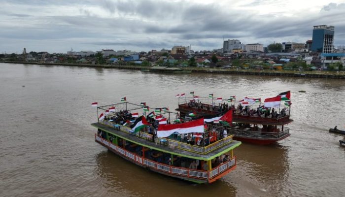 BSP 2025: Bendera Palestina Berkibar di Sungai Terpanjang Indonesia