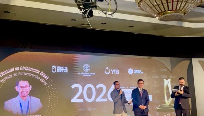 Budy Sugandi Dianugerahi Türkiye Alumni Awards 2026 atas Kontribusi di Bidang Ekonomi dan Kewirausahaan
