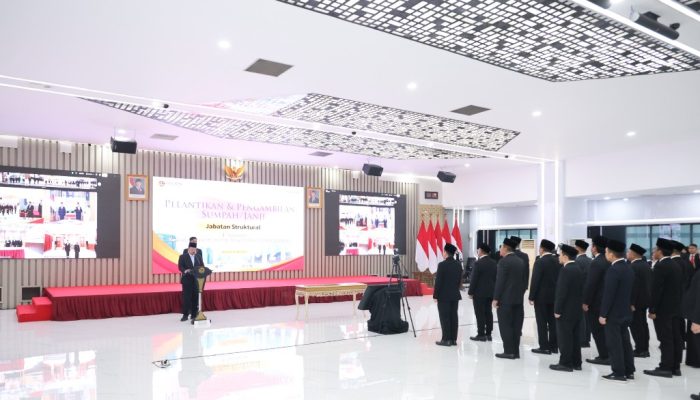 Lantik 130 Pejabat, Menteri ATR/Kepala BPN: Berikan Manfaat dan Pelayanan yang Adil bagi Masyarakat