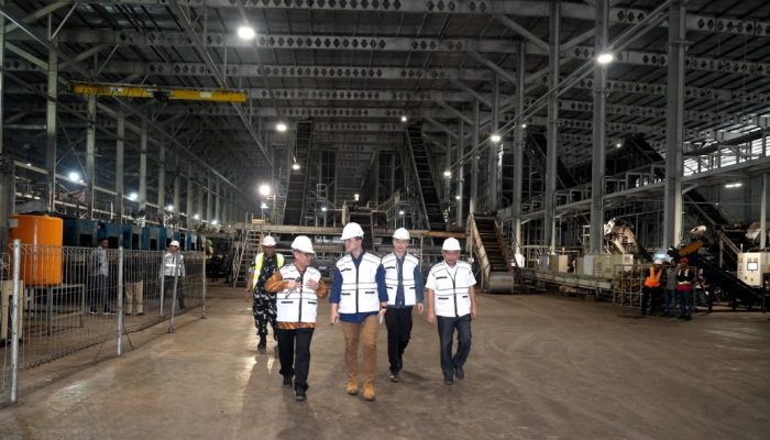 Dulu Menjual Kelapa, Kini Membangun Industri